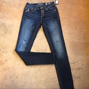 Miss Me mid rise skinny jeans